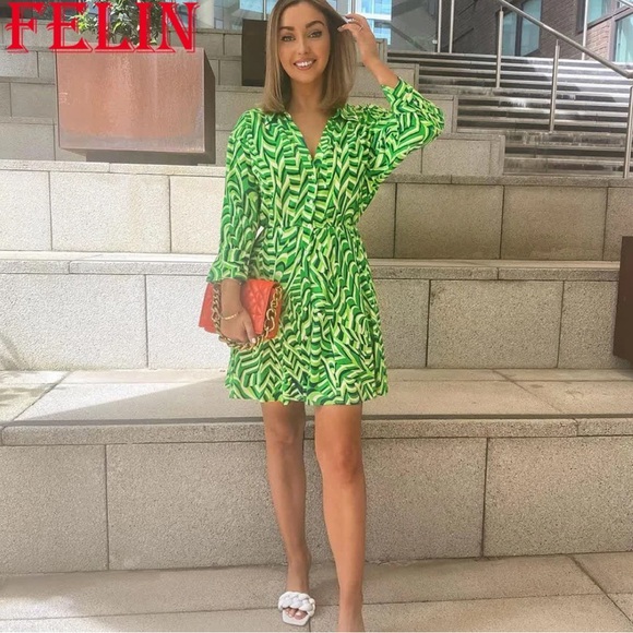 Zara green geometric pattern dress XS - Picture 3 of 7